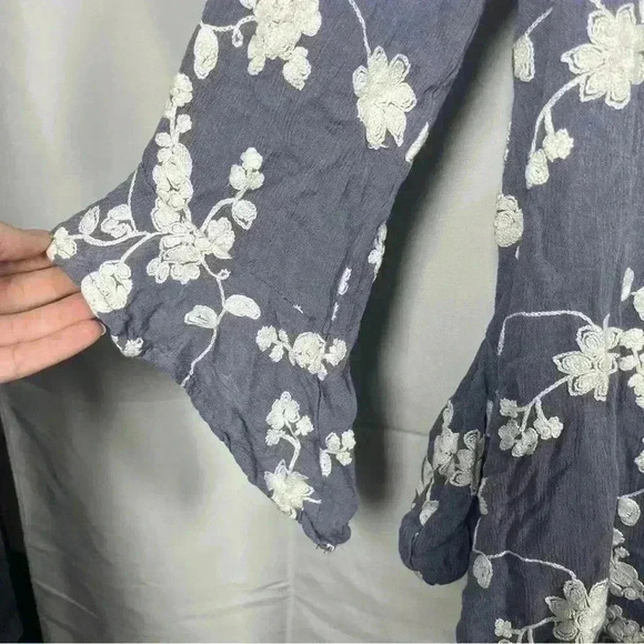 Altard state blouse women’s medium - Picture 2 of 5